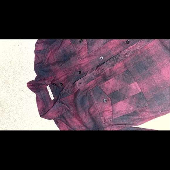 Dex Flannel - Picture 2 of 3